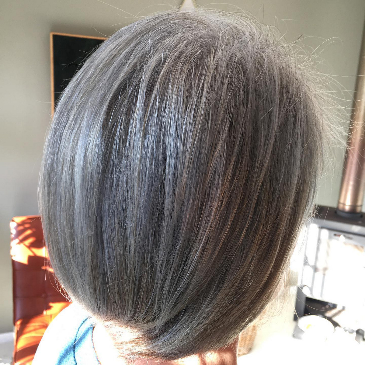 Brown-Gray Round Bob Hair