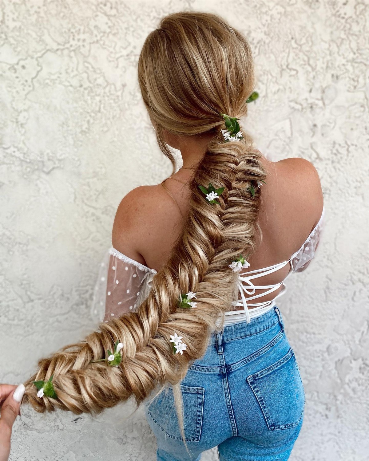 Long Fishtail With Decorate