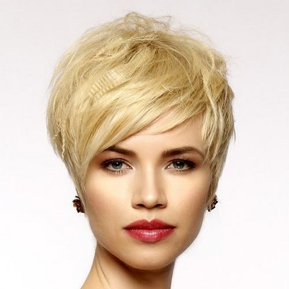 Voluminous Pixie