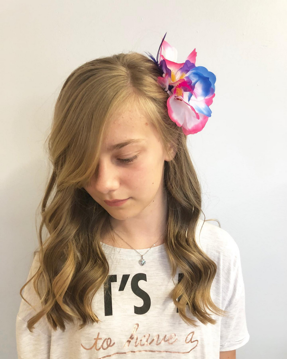Hawaiian Hairstyle For Kids With Wave And Long Side Bangs