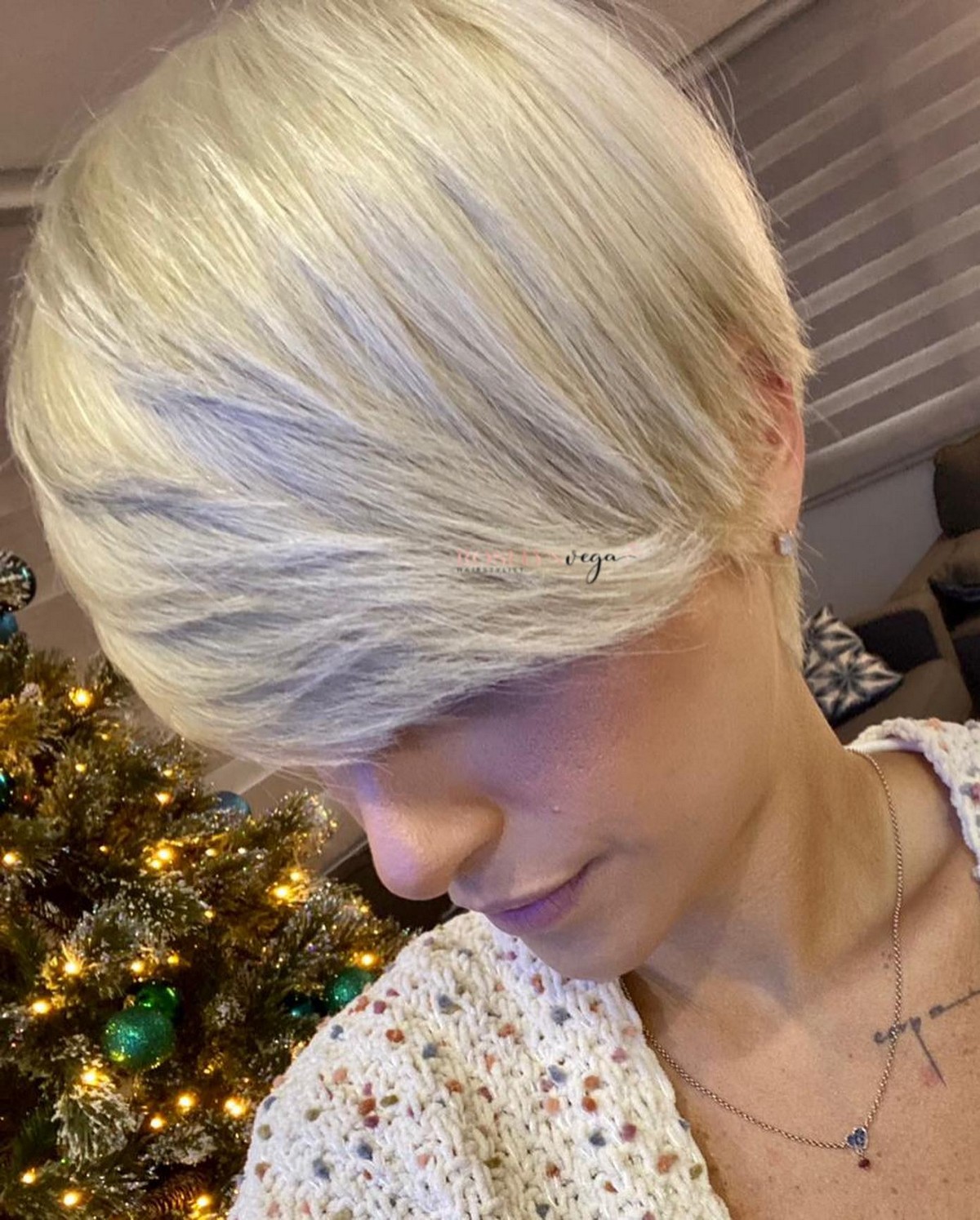 Soft Pixie In Platinum Blonde