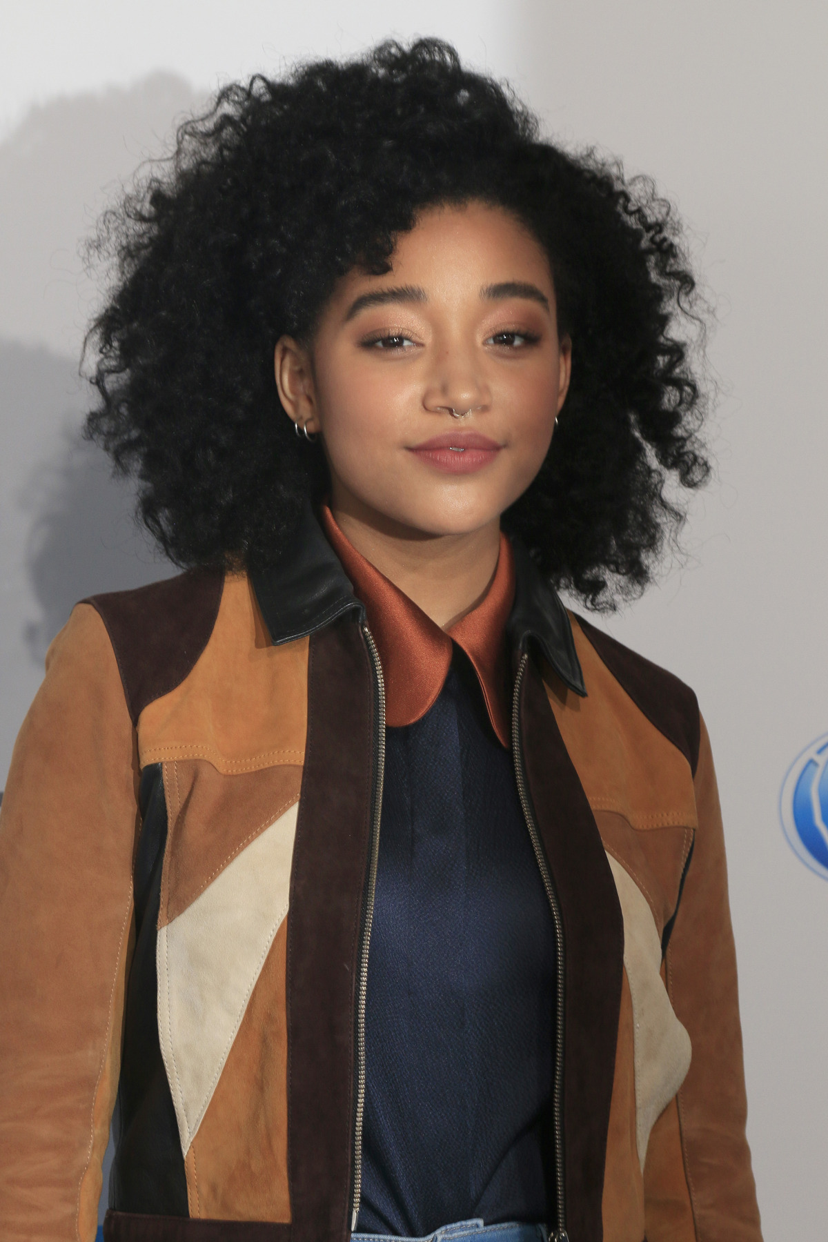 Amandla Stenberg - Afro Puff Curl