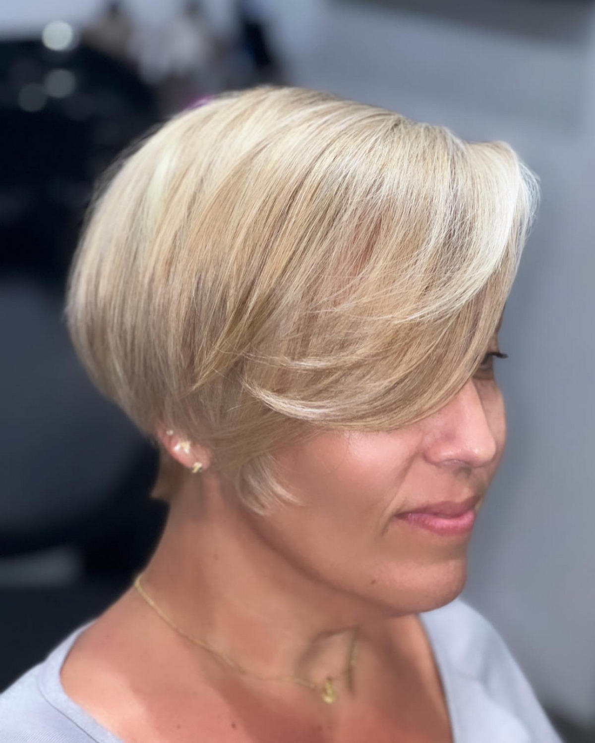 Asymmetrical Choppy Cut