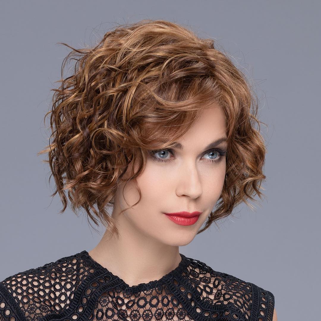 Short Wavy Bob