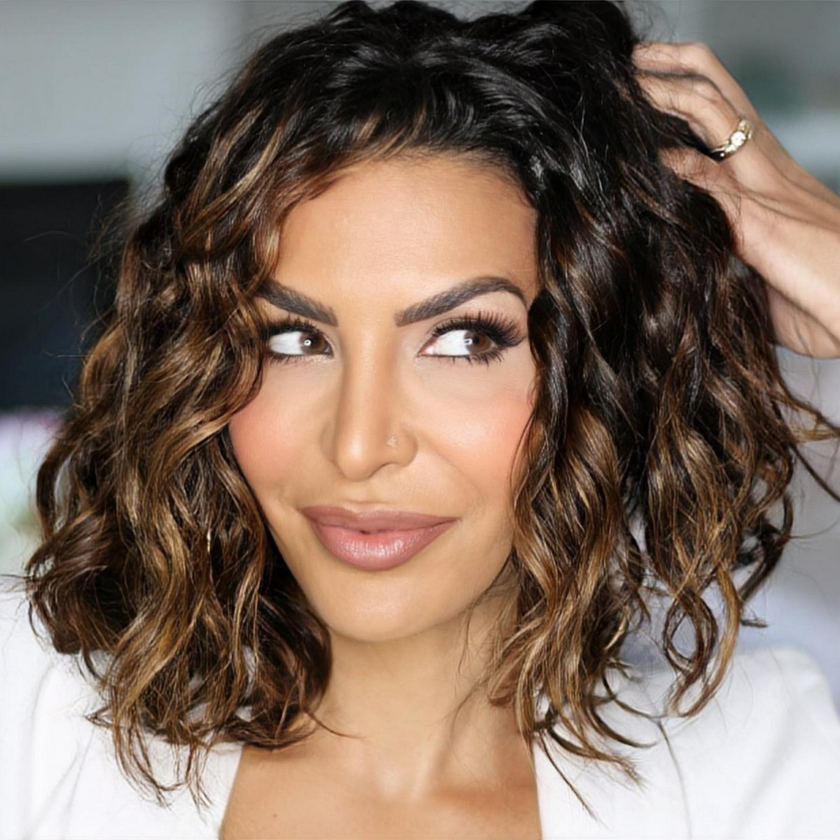 Asymmetrical Short Wave Bob