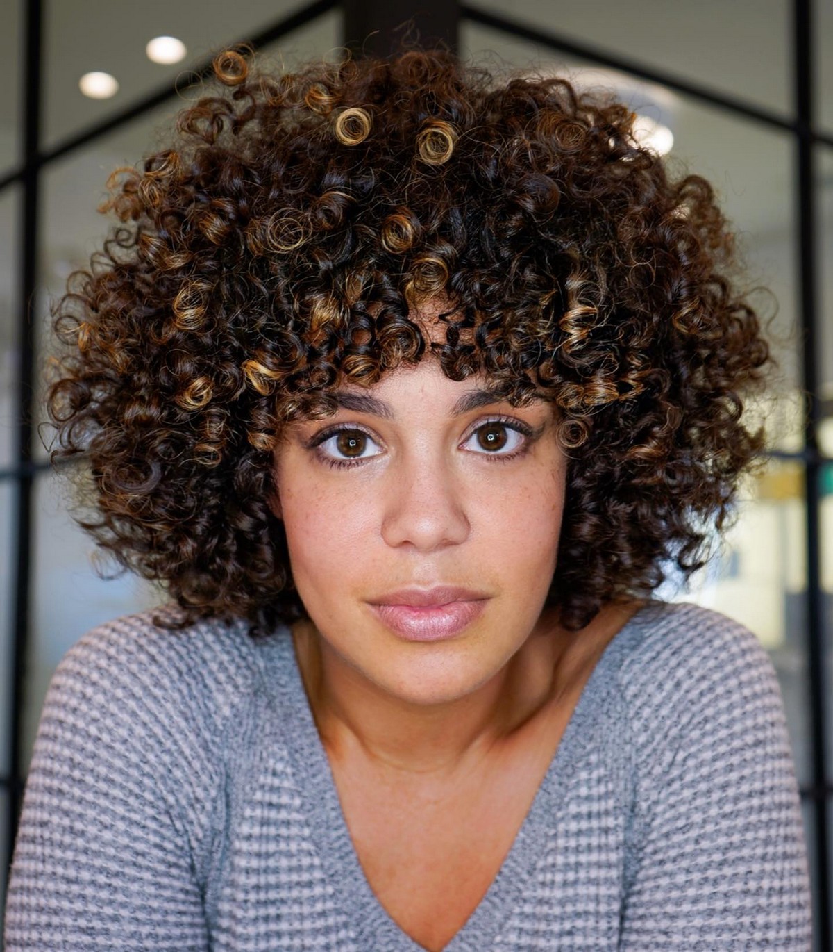 Highlight Textured Curl Hairstyle