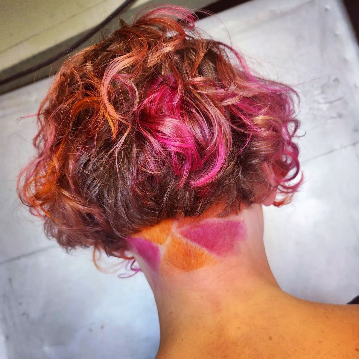 Curl Bob With Textured Colorful In The Back