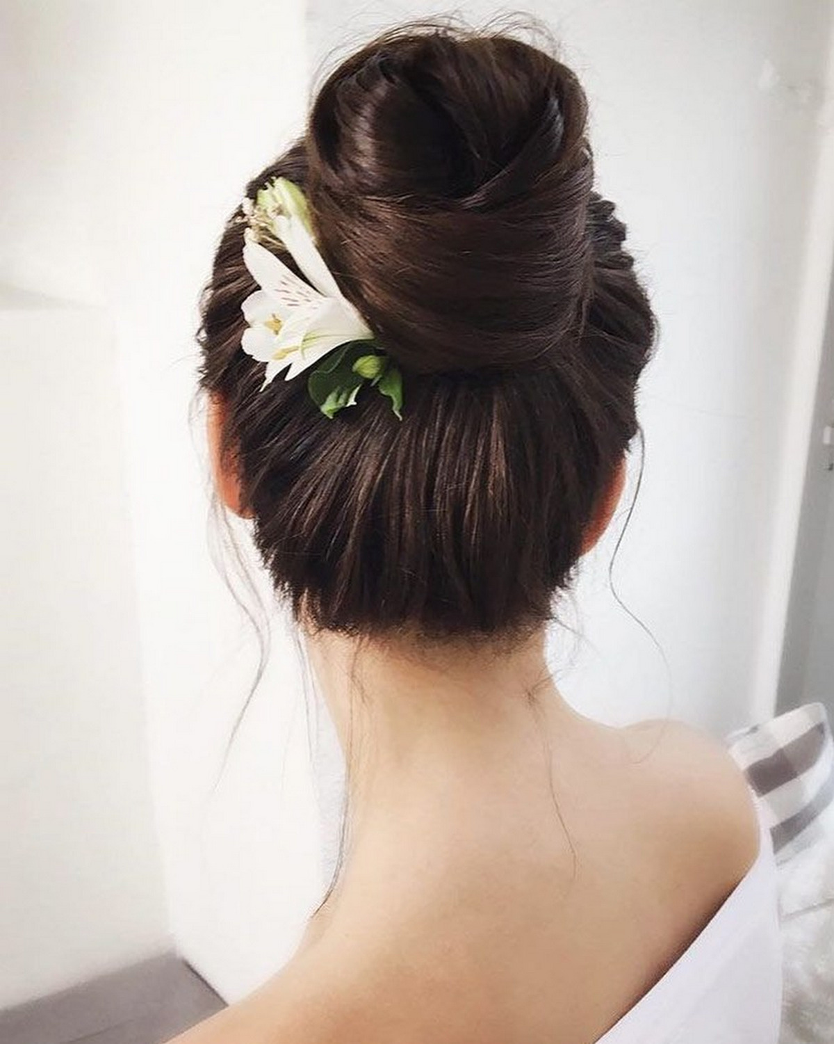 Romantic Top Knot