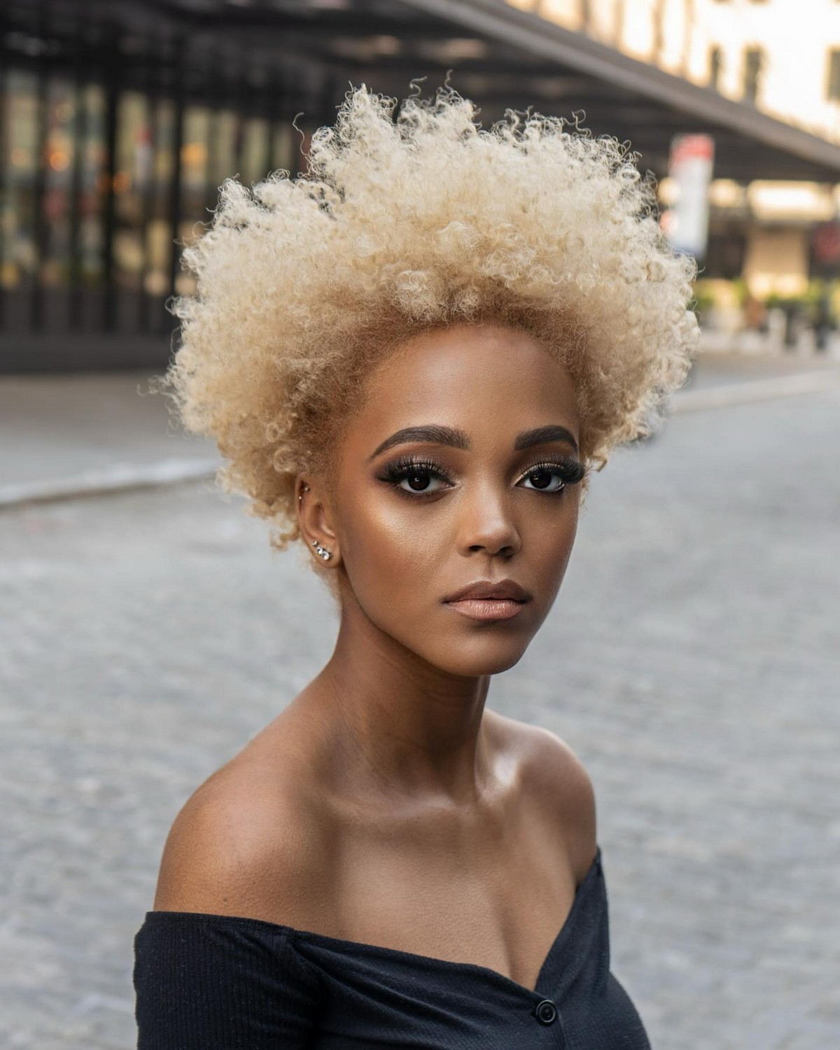 Bright Gold Puff Curl