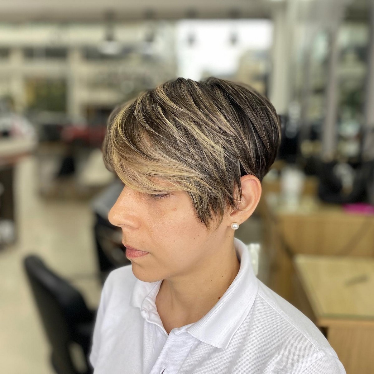 Bronde Highlighted Pixie Bob