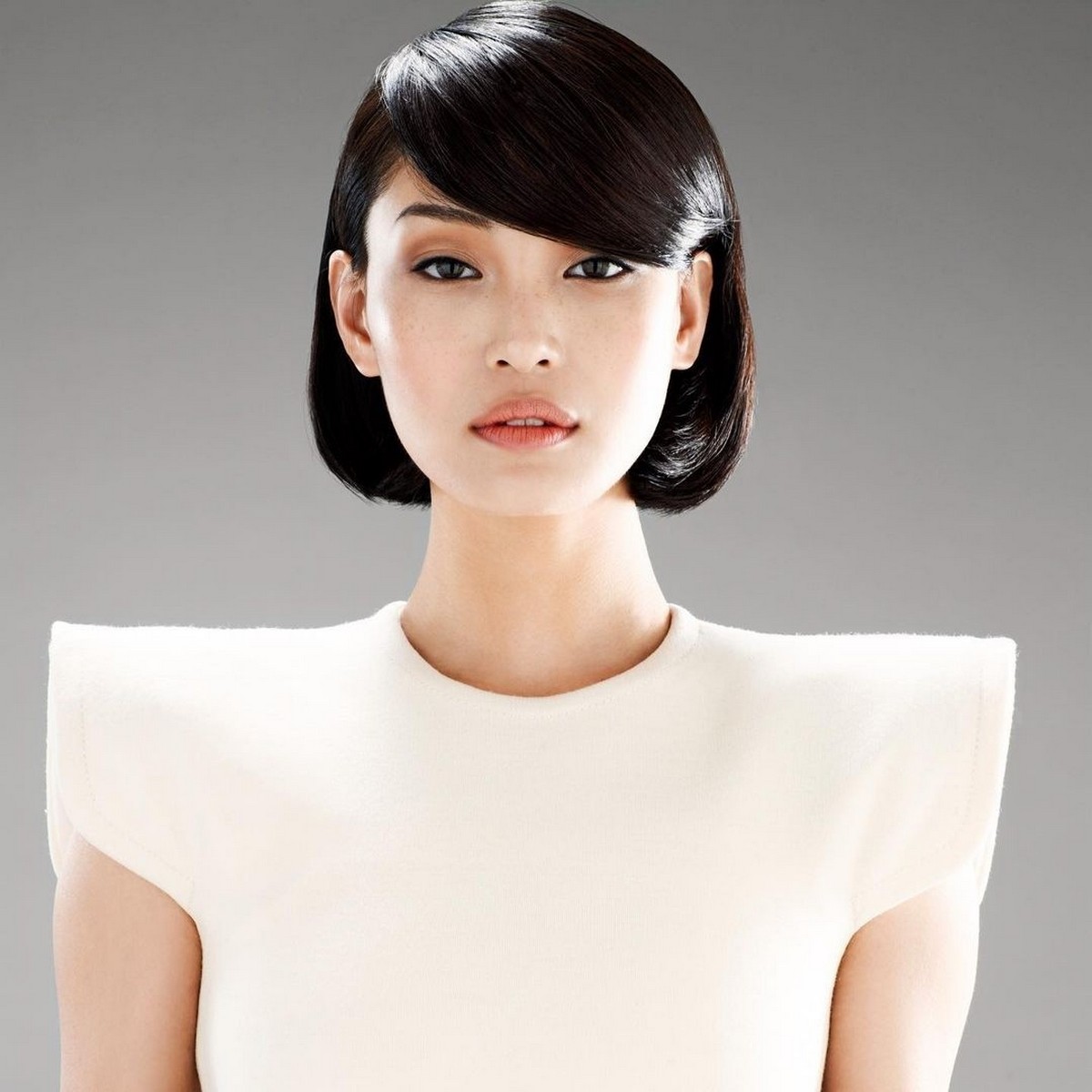 Round Bob With Side Swept Bangs