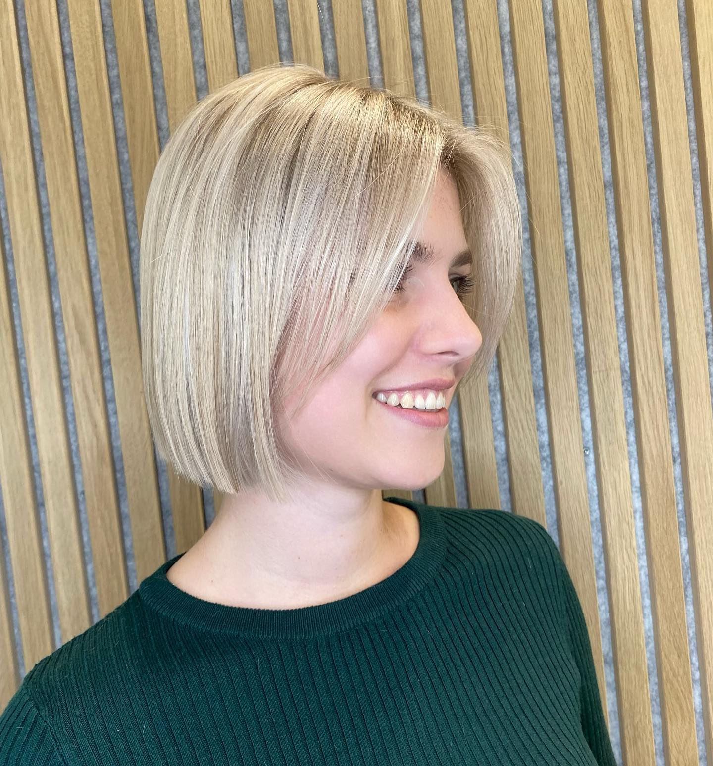 Bob Hair With Curtain Bangs