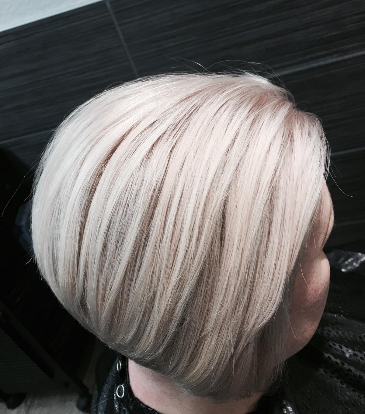 Champagne Blonde Bob