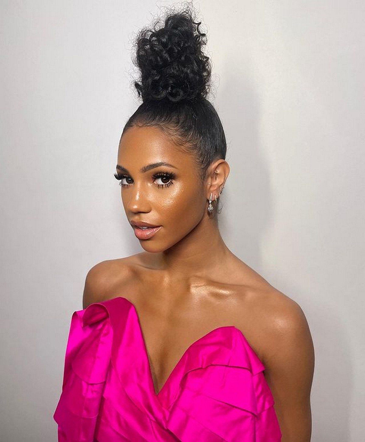 Curly Top Knot