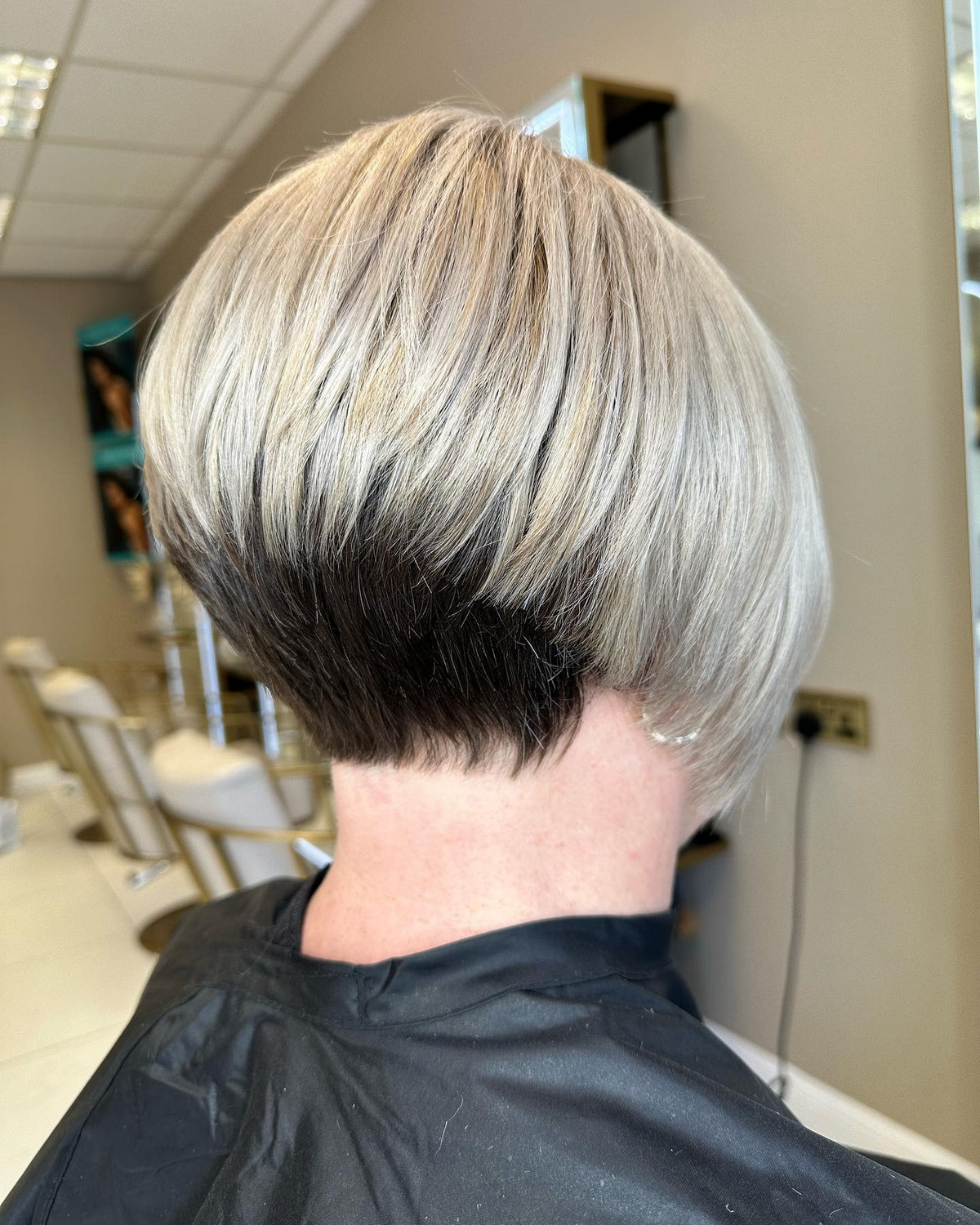 Short Inverted Bob Hair