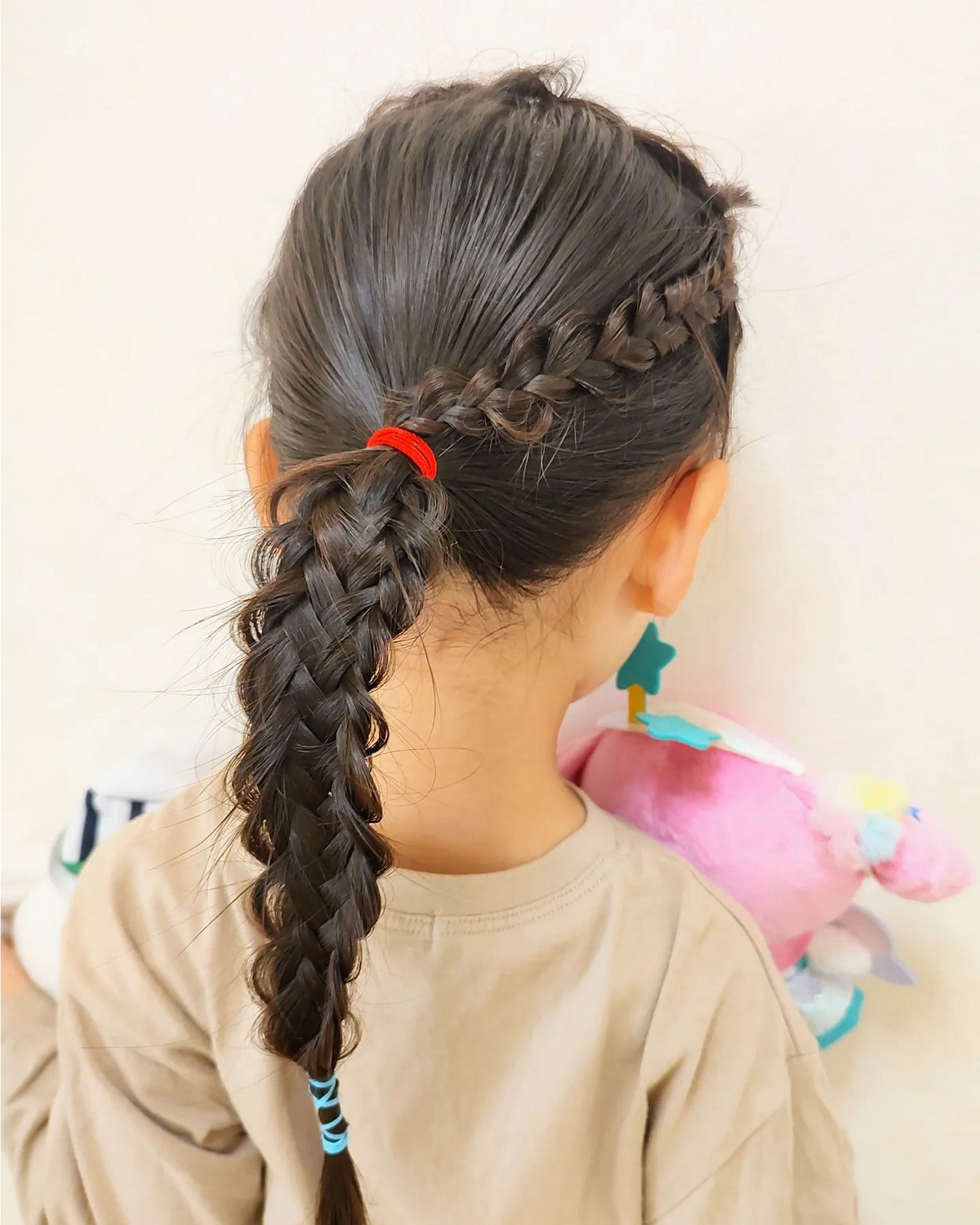 Suspended Infinity Braid
