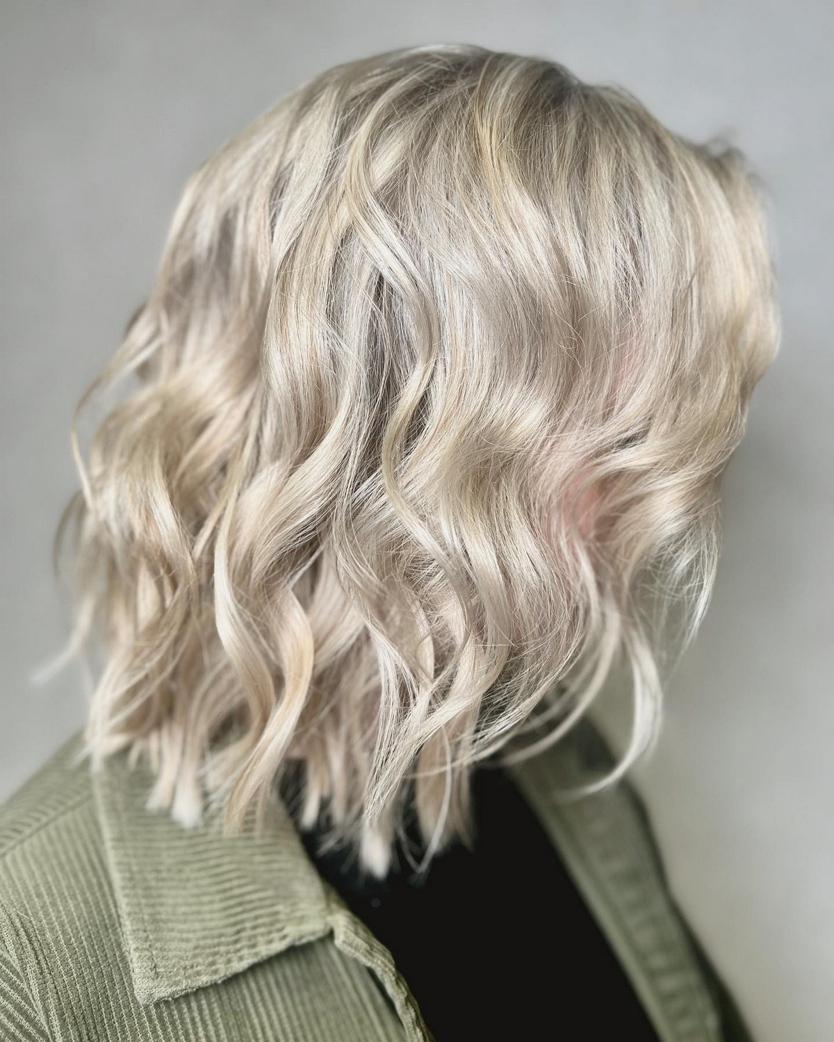 Wavy Bob With Platinum Blonde Color