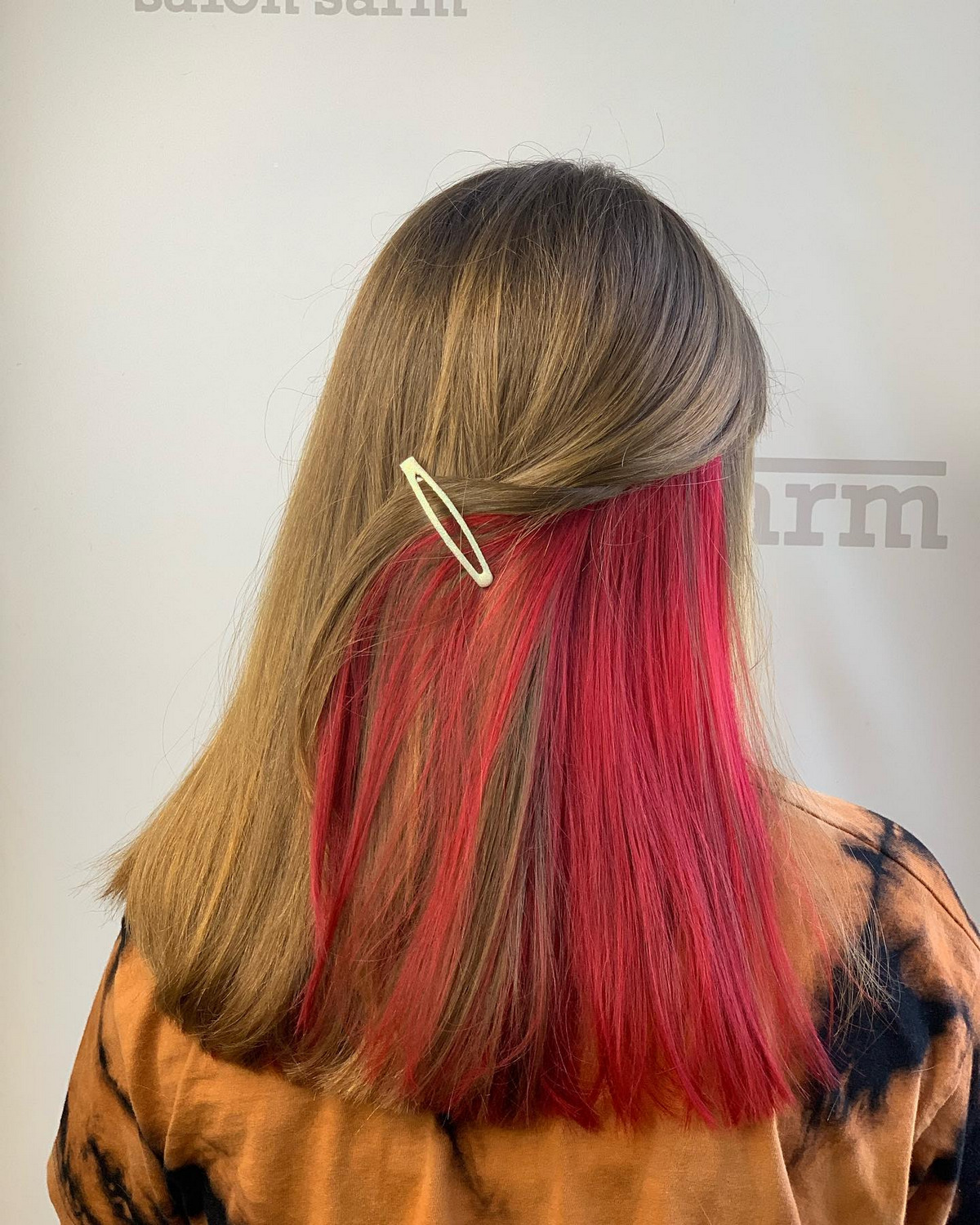 Straight Long Hair With Under Hair Red Highlights