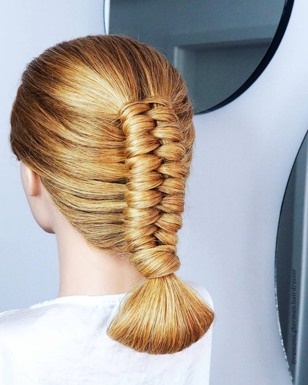 Dutch Infinity Braid