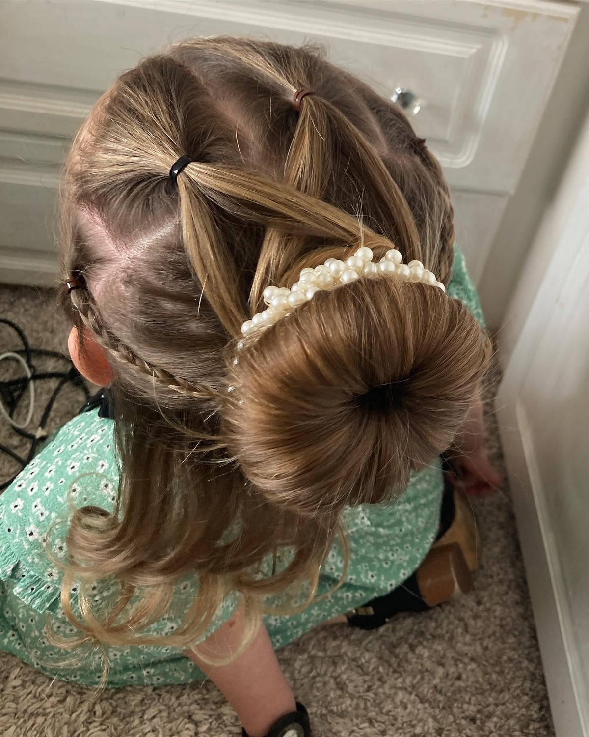 Big Knot Bun With Braids And Loose Hair