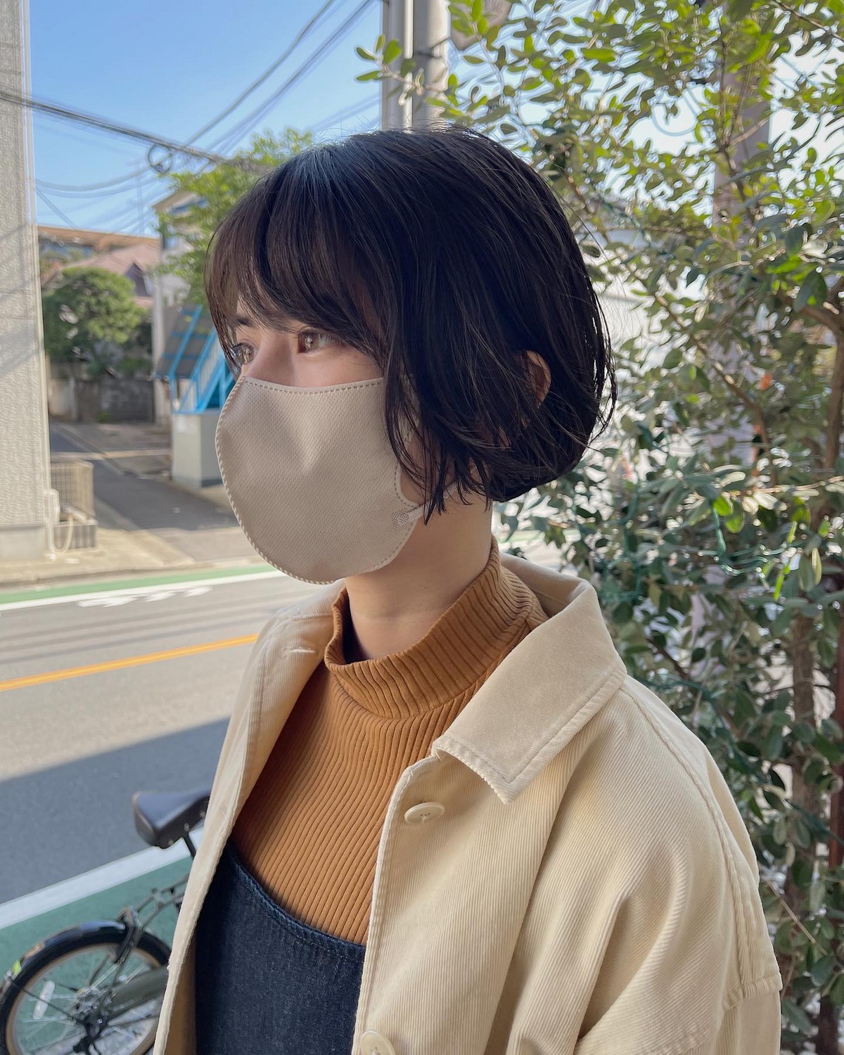Chin-Length Blunt Bob