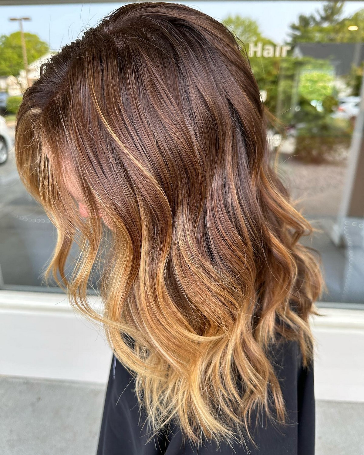 Dark Brown Hair With Honey Highlights