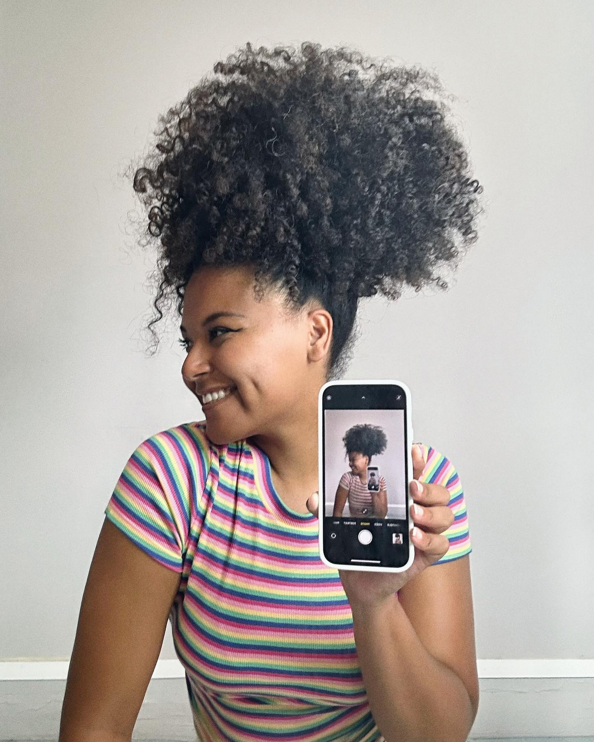 Young and dynamic high puff hairstyle