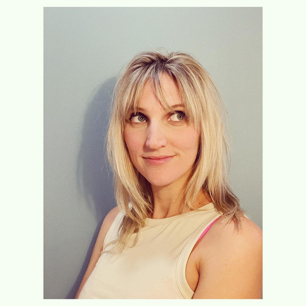 Blunt Layer Of Thin Hair With Wispy Bangs