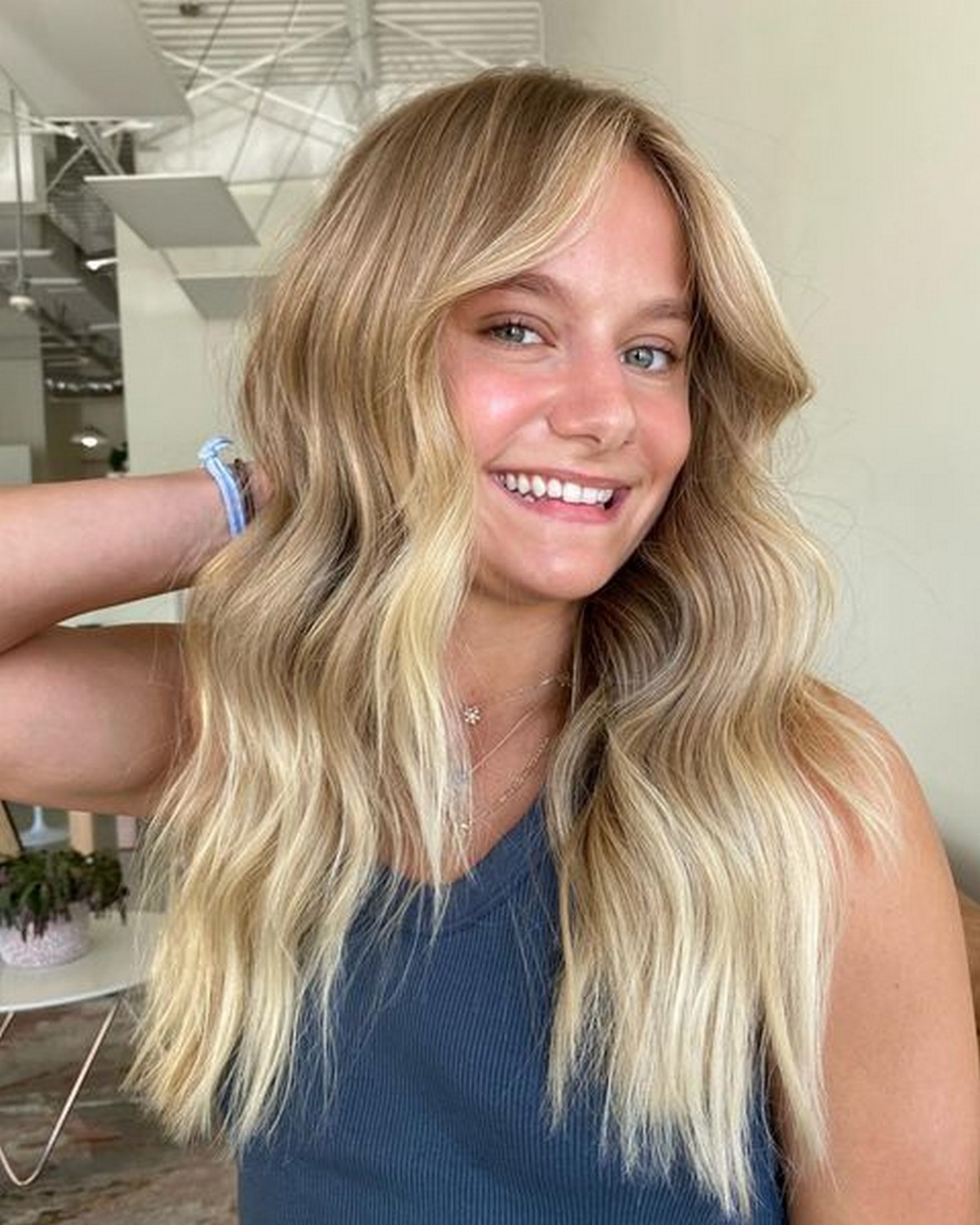 Loose Beach Waves