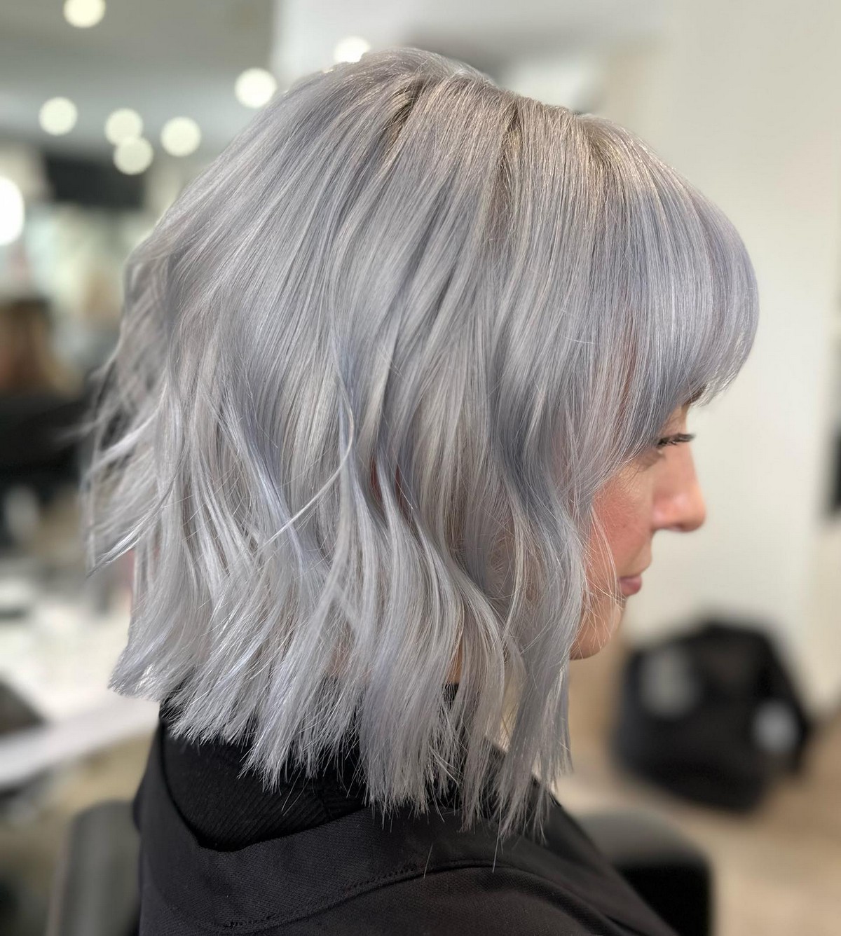 Sliver Blunt Wavy Bob With Bangs