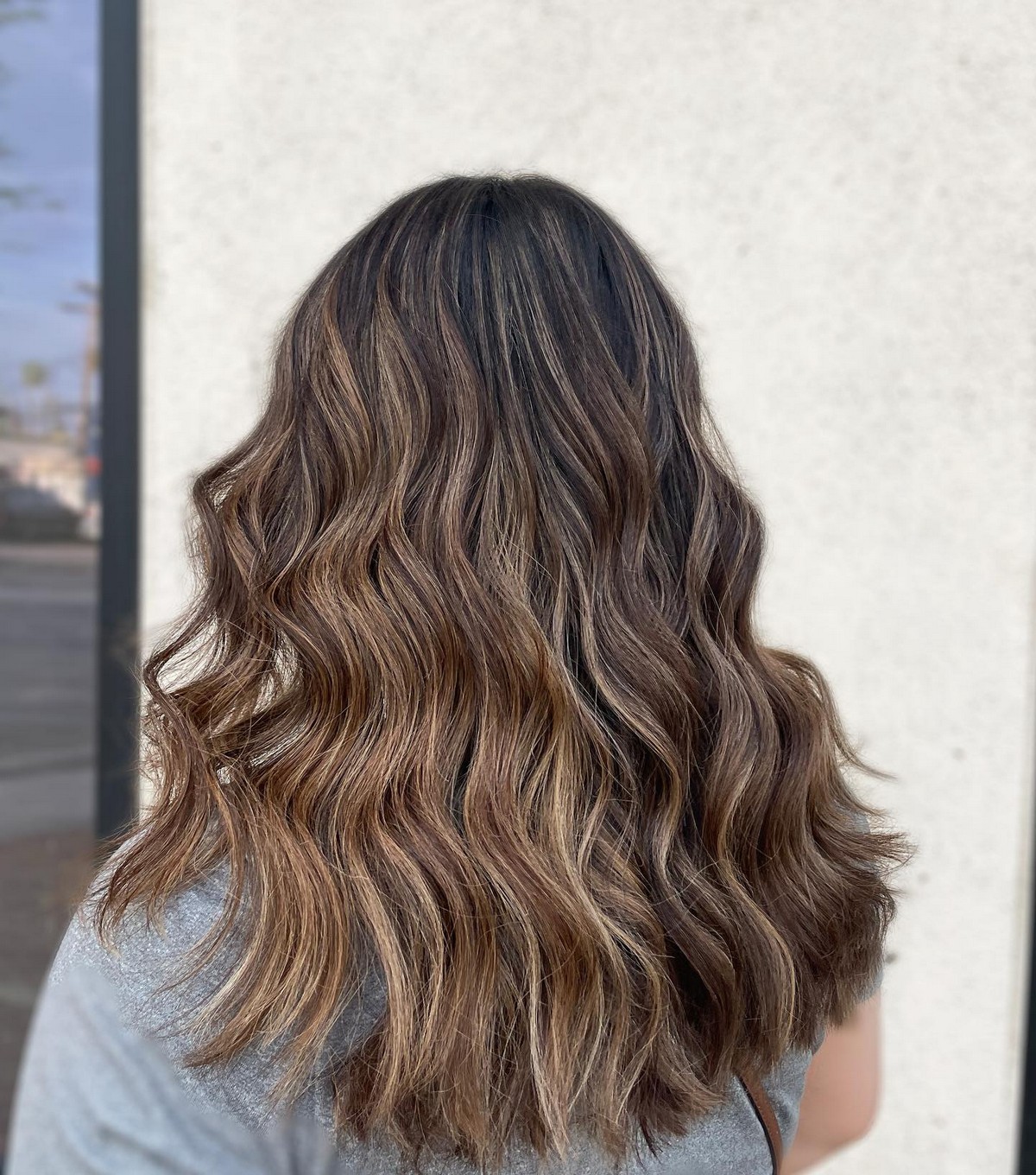 Dark Brown Hair With Honey Blonde Highlights