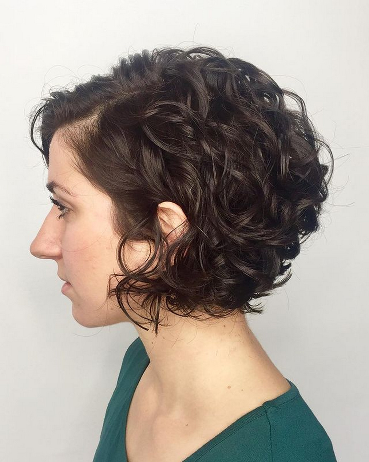 Jaw-Length Side-Parted Curly Bob