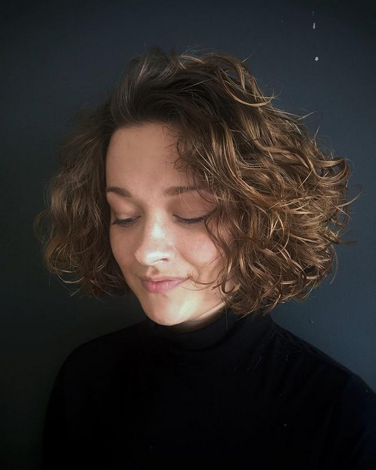 Short-Flared Curly Bob
