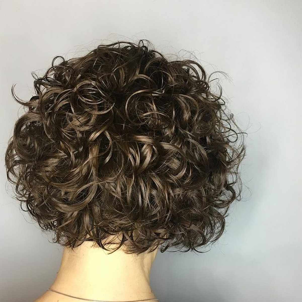 Walnut Brown Curly Bob