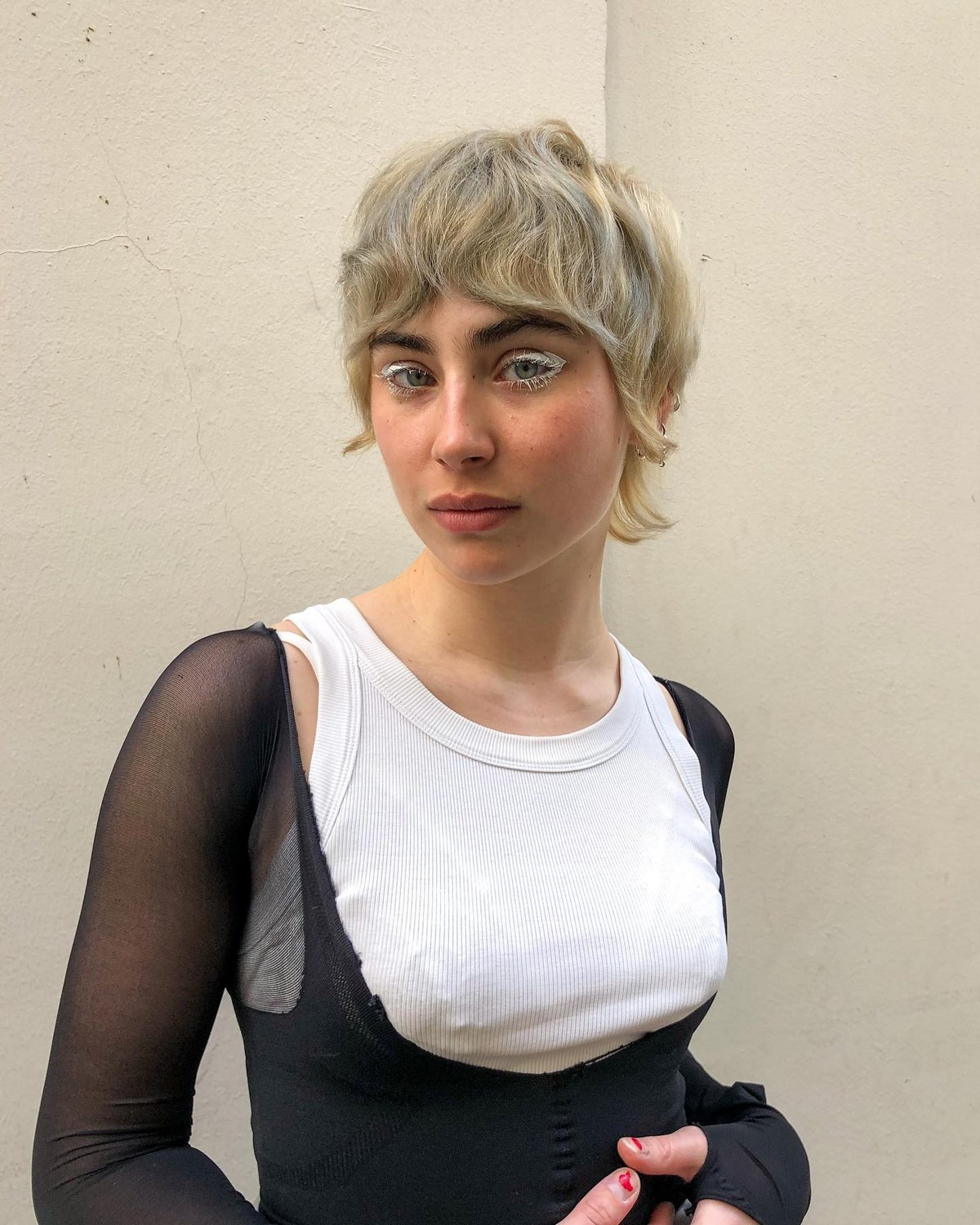 Blonde Shaggy Hairstyle With Bangs