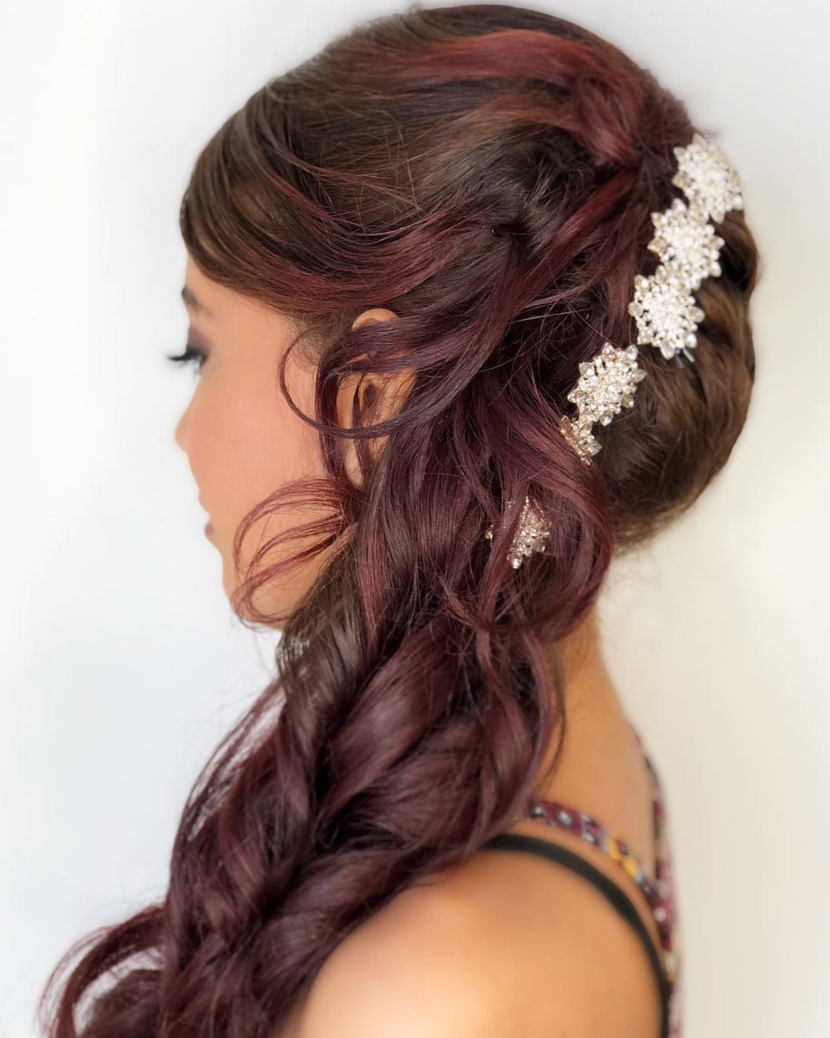 Side-Swept Curls With Sparkling Hairpin