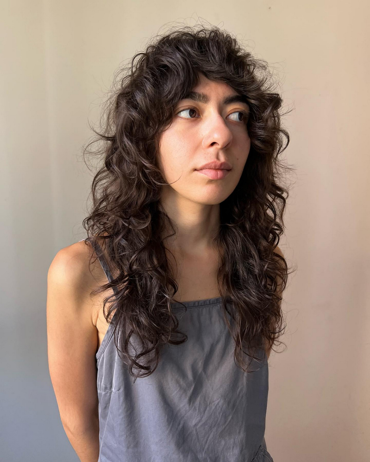 Medium Shaggy Wolf Curly Hair