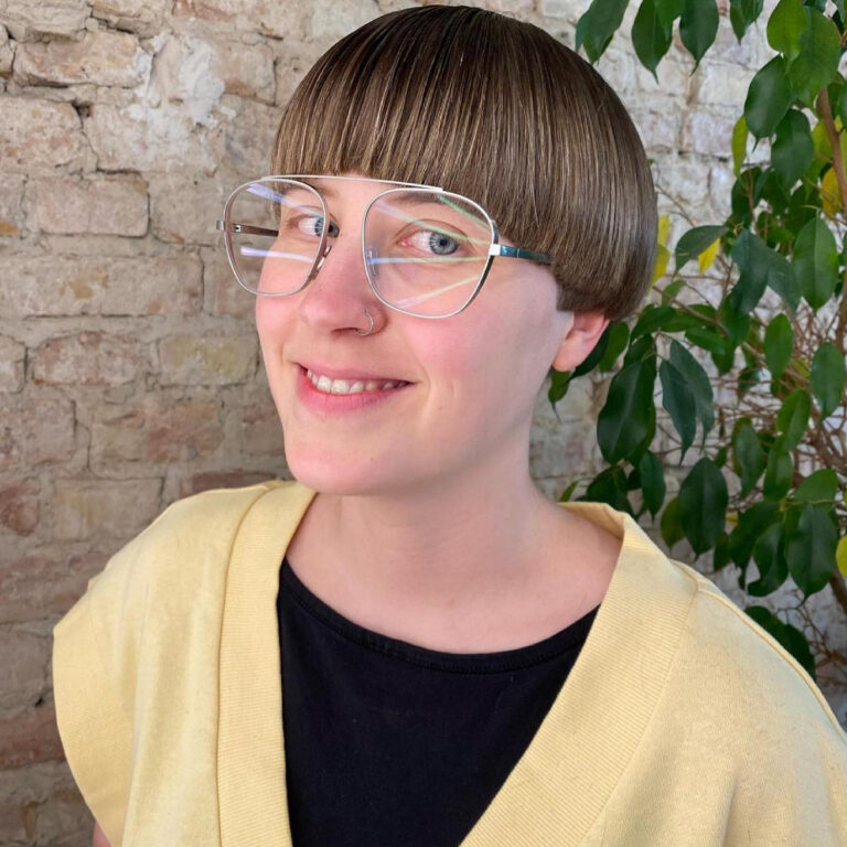 51 Colorful BowlCut Haircut Ideas For Women 2023 Hood MWR