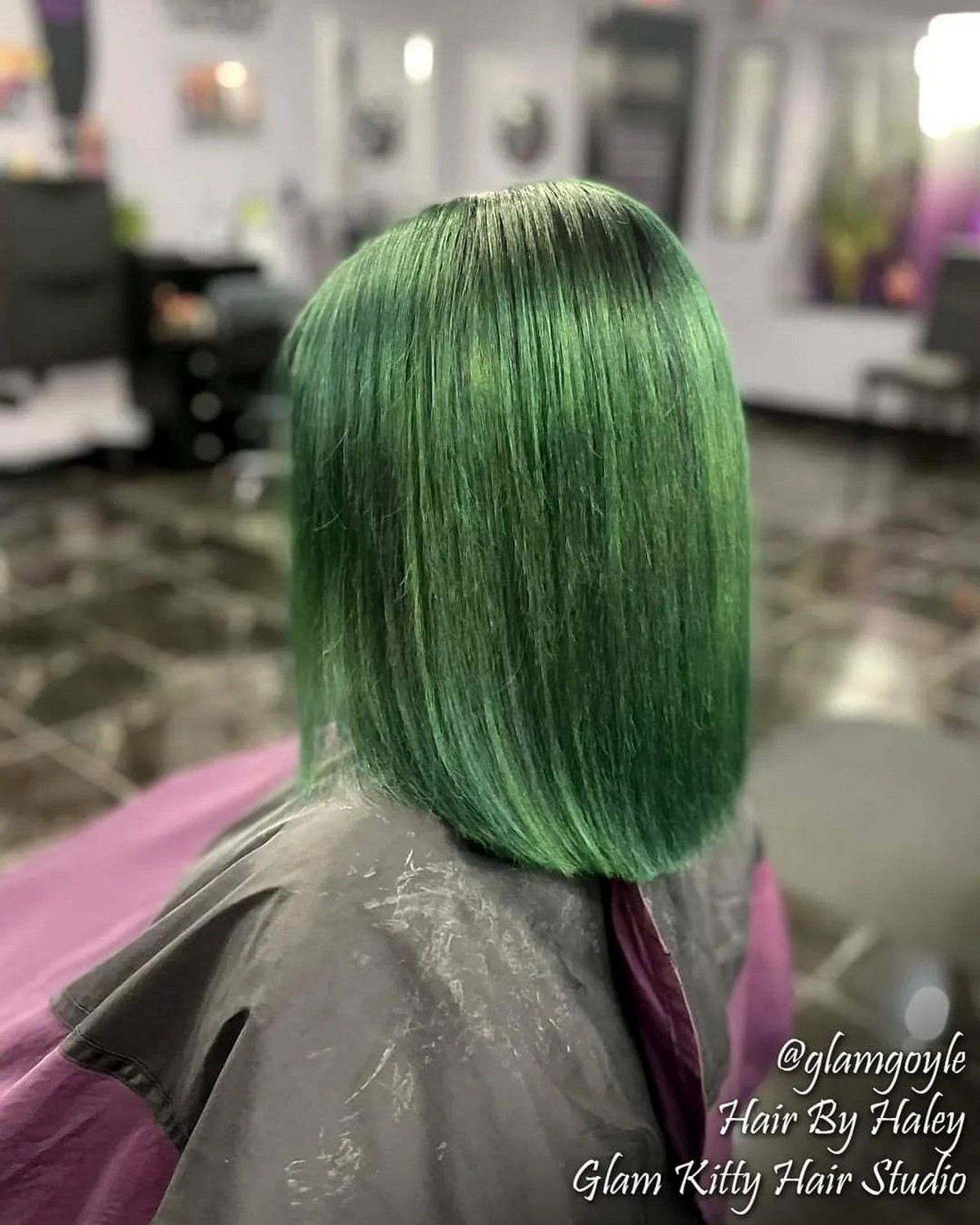 Green Blunt Cut Hairstyle For Straight Hair