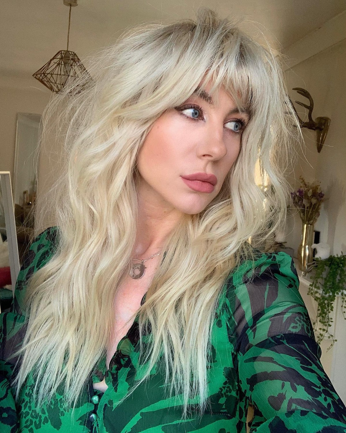 Wavy Blonde Tousled Hair