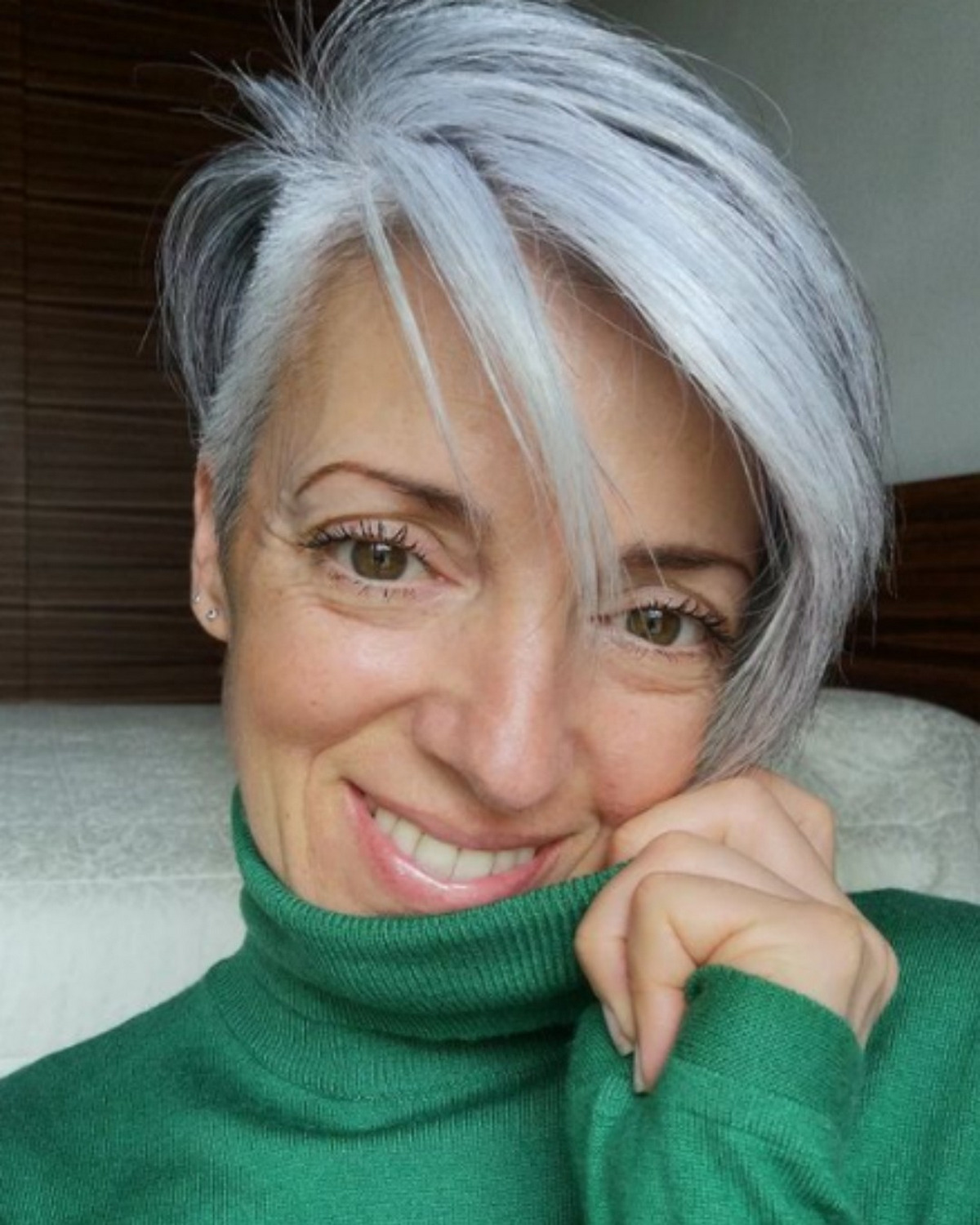 Asymmetrical Silver Crop