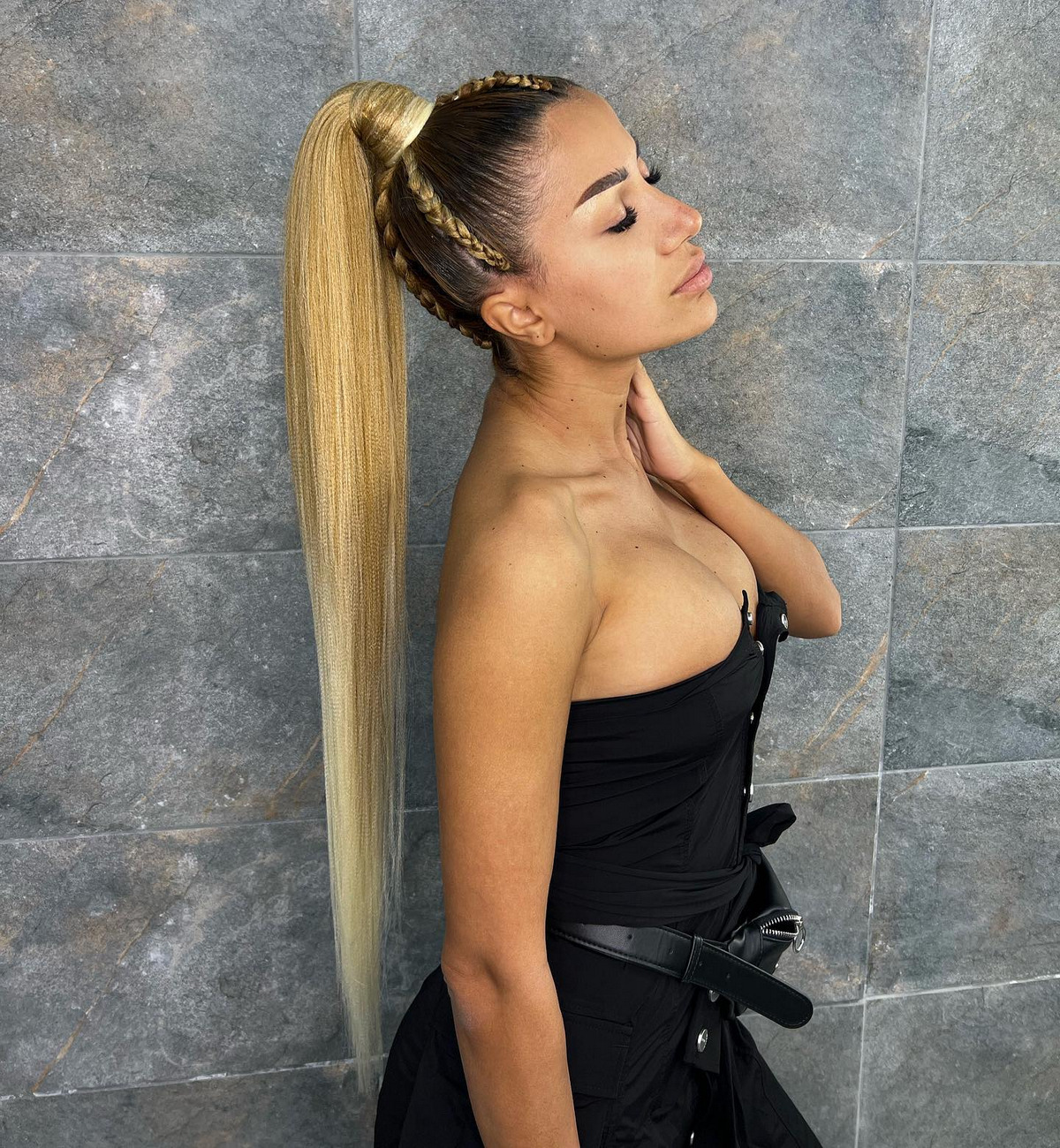 Blonde Ponytail