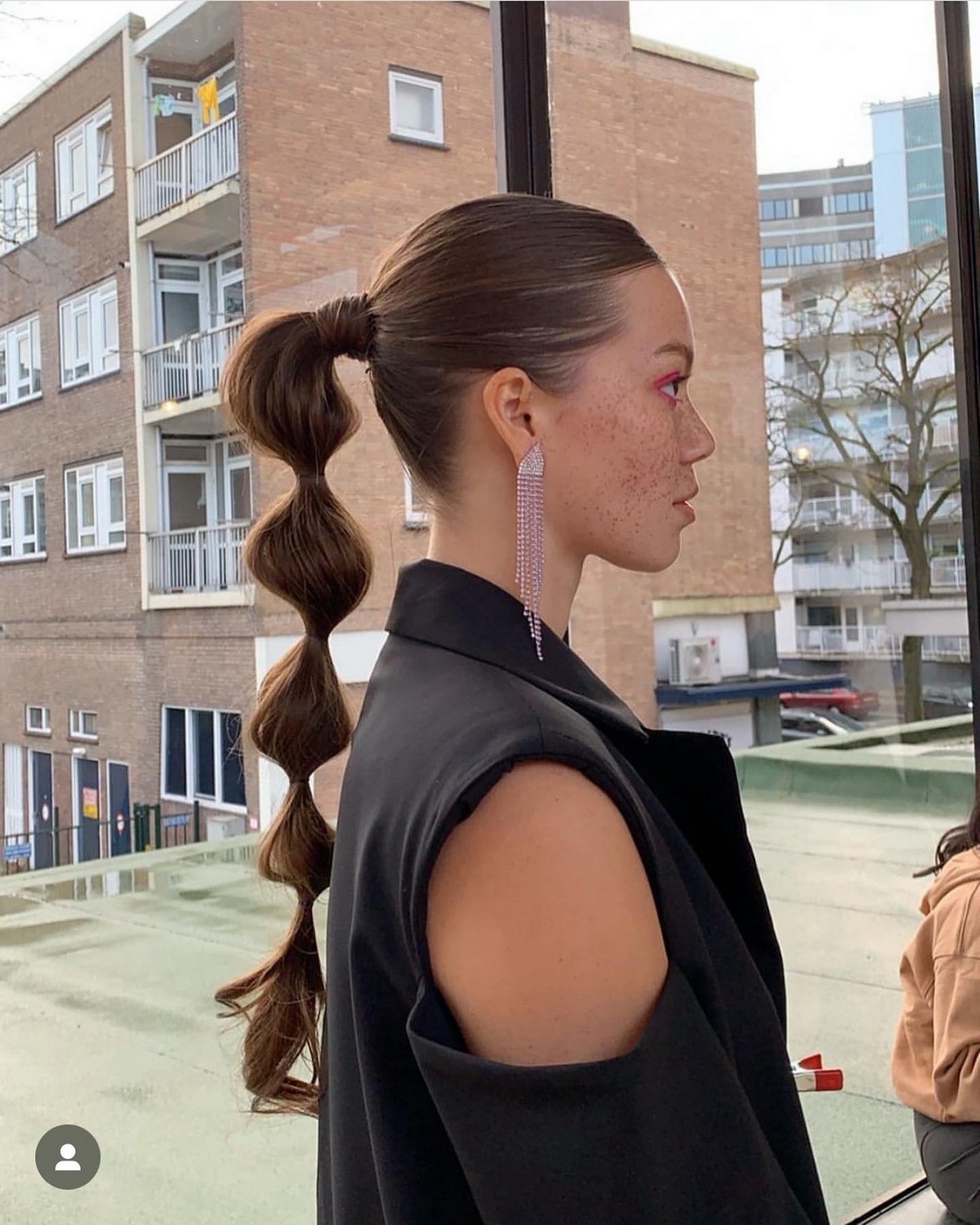 High Bubble Ponytail