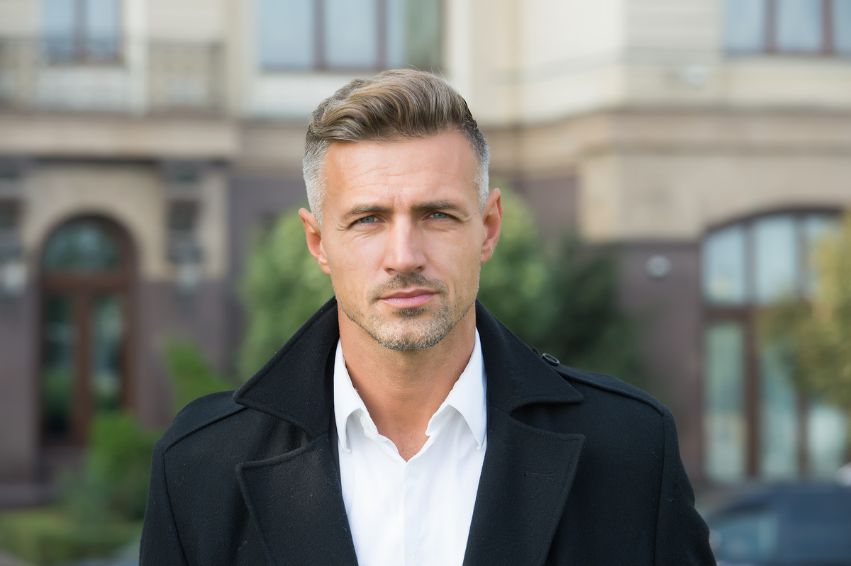 Wavy Front with Short Tapered Sides