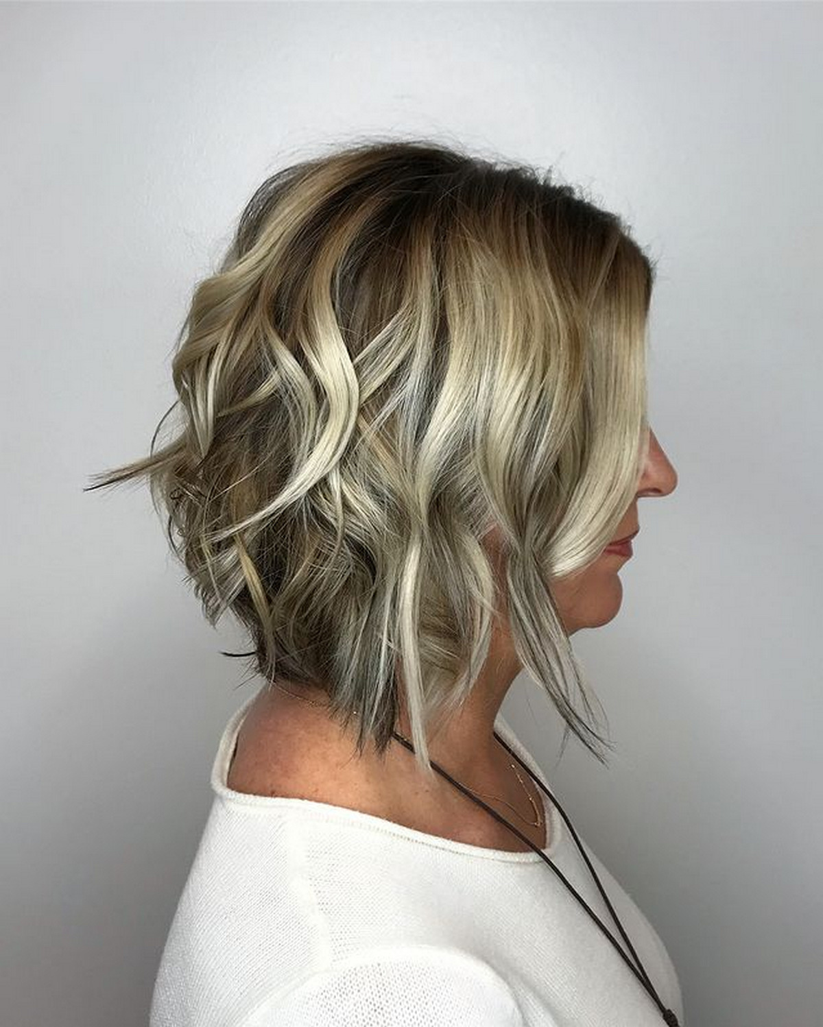Bright Blonde Highlights Against Darker Lowlights
