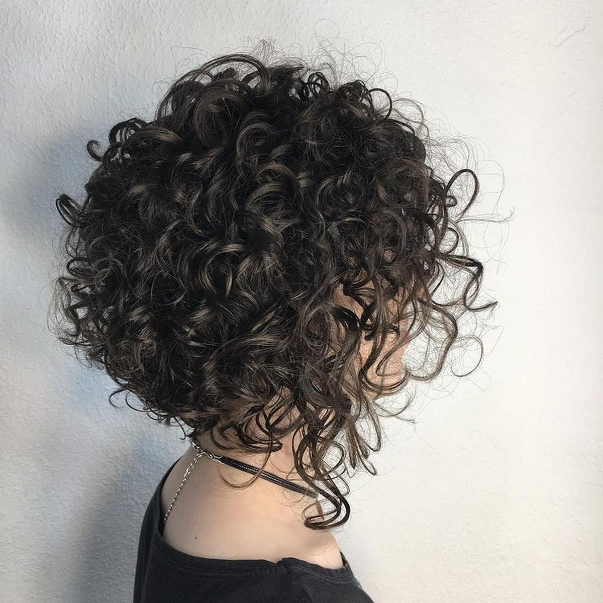 Curly Messy Bob With Elongated Pieces