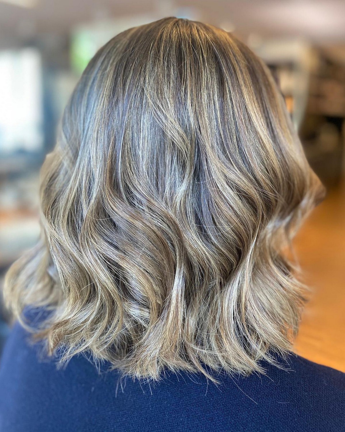 Bronde Soft Waves, Thick Bob Hair