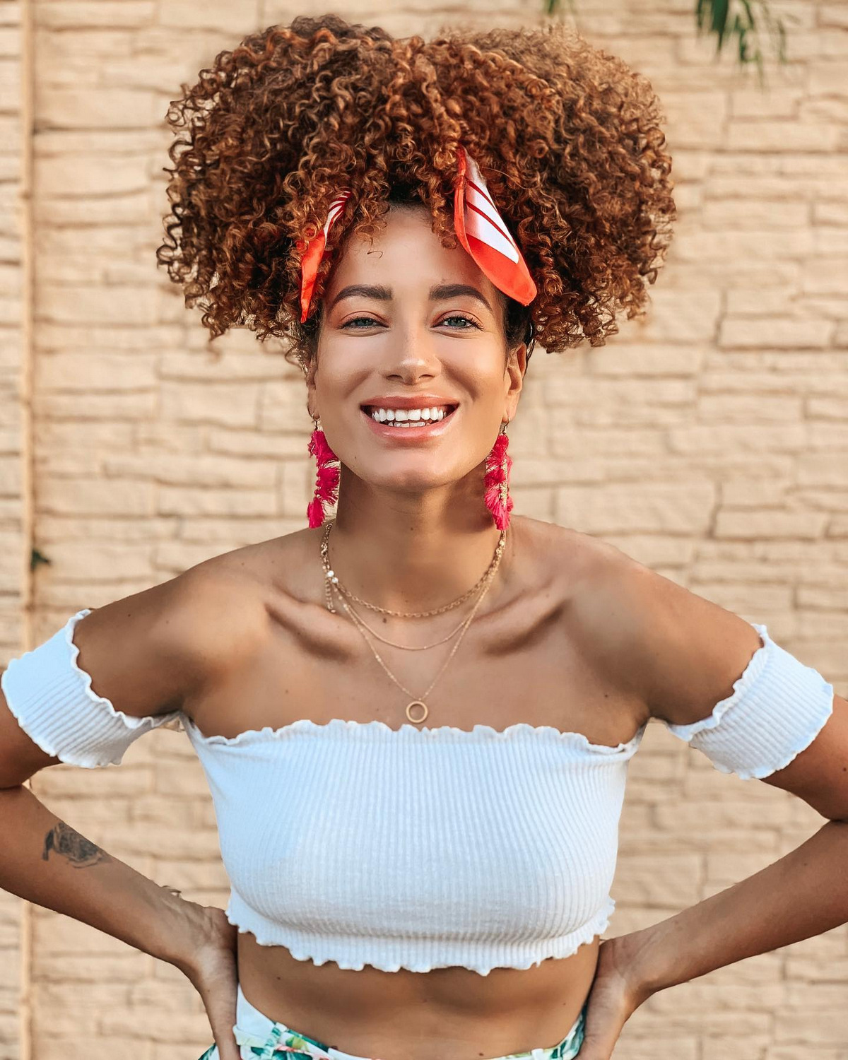 Impressive with protective headband or scarf style