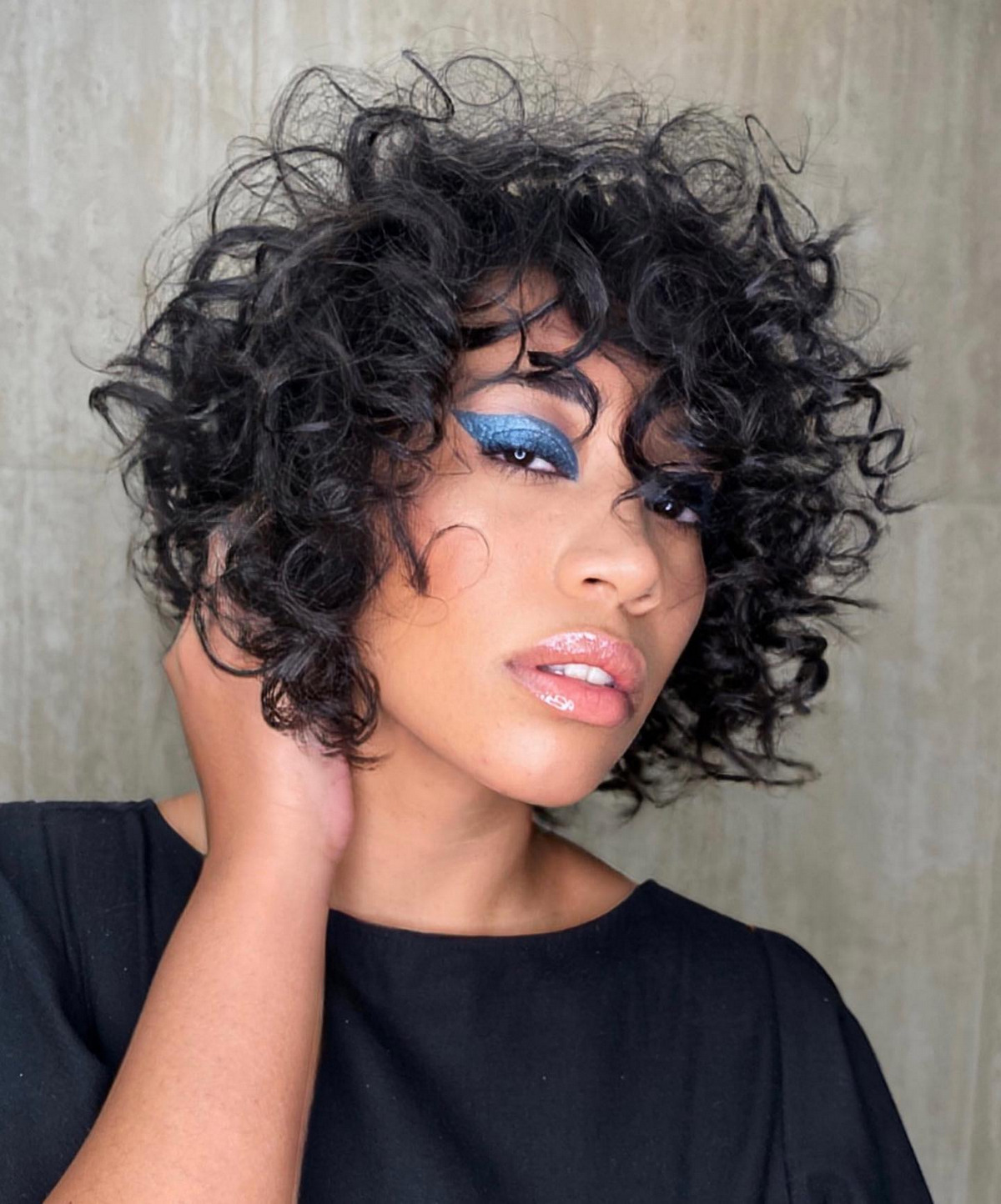 Black Springy Medium Bob