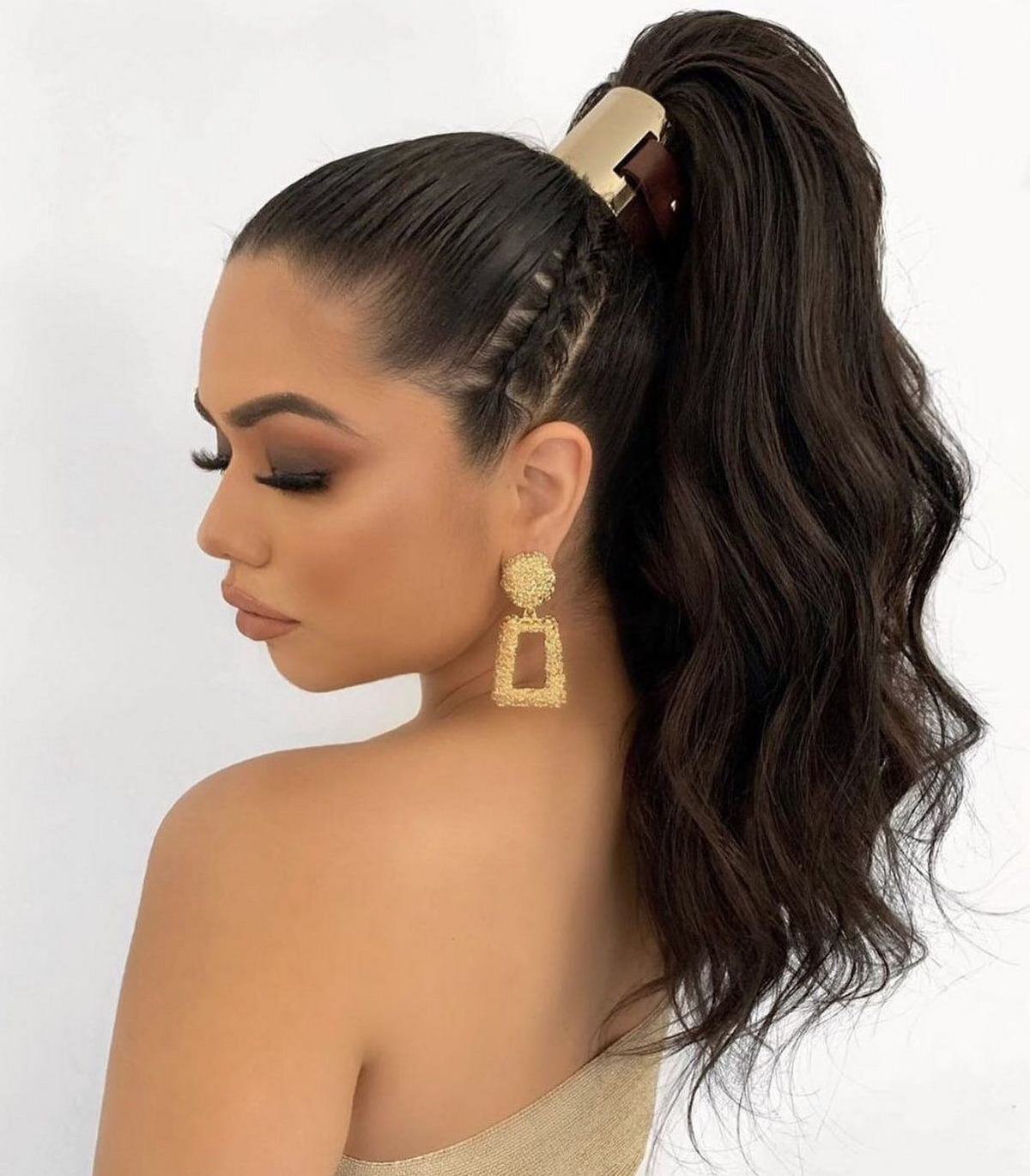 Ponytail with Accessories